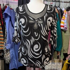 Chic Black and White Swirl Blouse